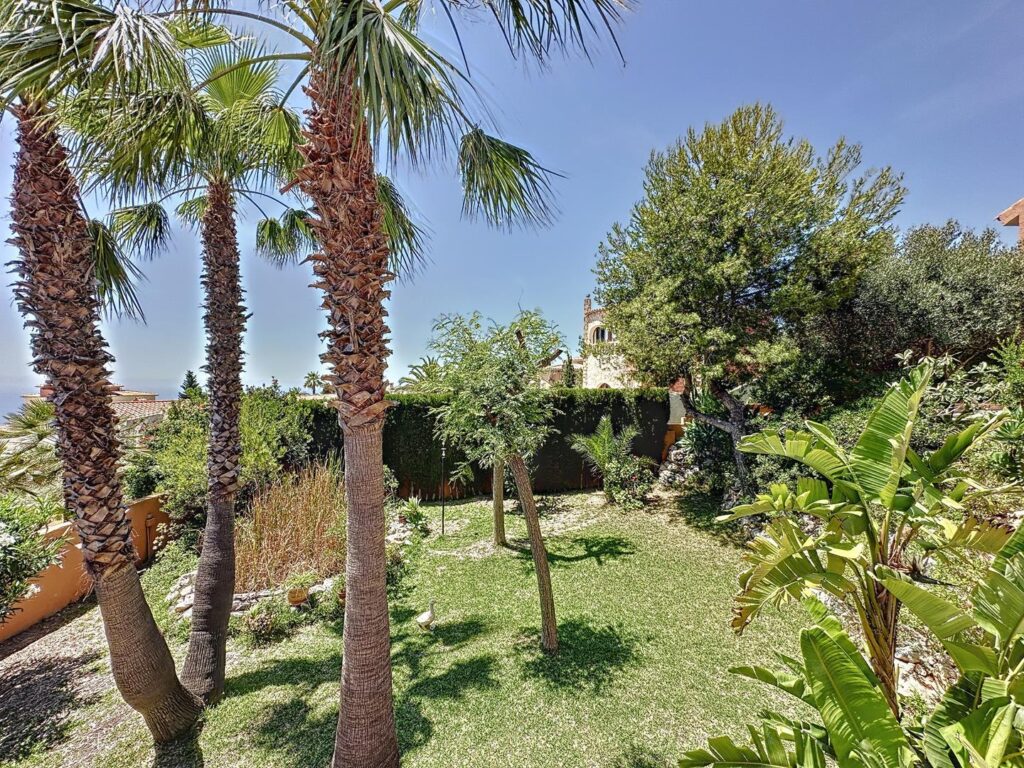 Cumbre del Sol villa with private pool close to all amenities 48