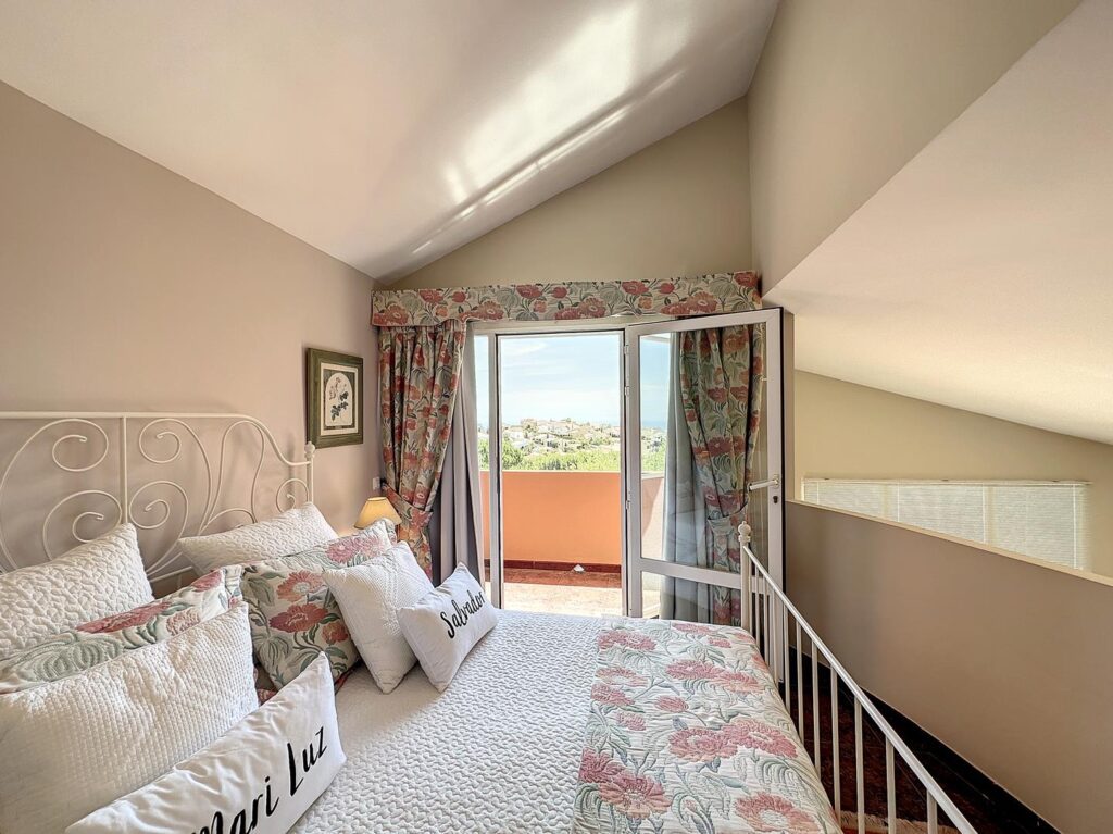 Cumbre del Sol villa with private pool close to all amenities 66